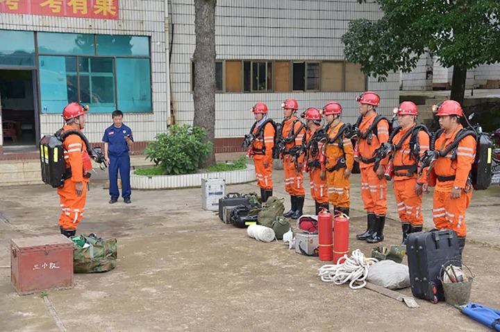 【聚焦云贝斯特bst2288】国家应急管理部矿山救援中心到恩洪贝斯特bst2288业公司救护队开展2023年标准化达标考核